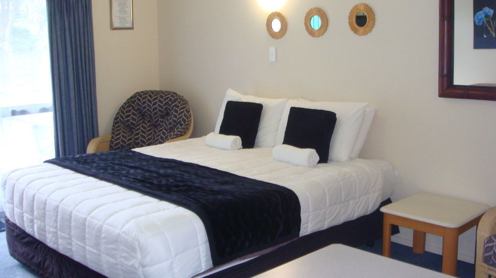 Motel Dolphin 4*